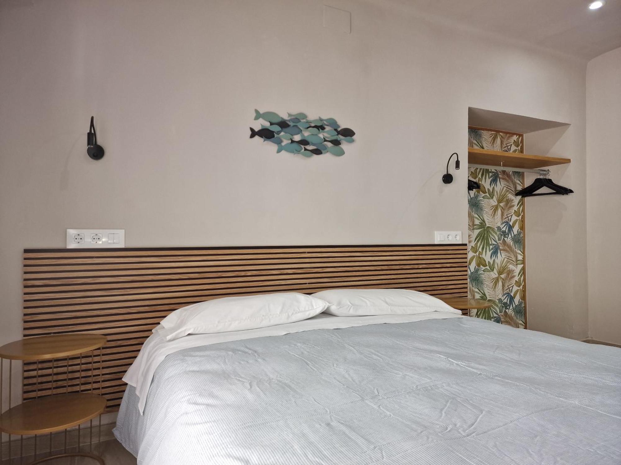 Pensio Torrent Hotel L' Escala Bagian luar foto