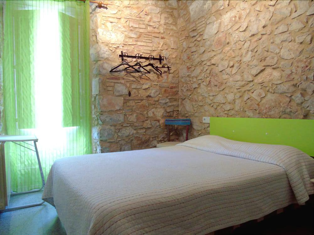 Pensio Torrent Hotel L' Escala Bagian luar foto